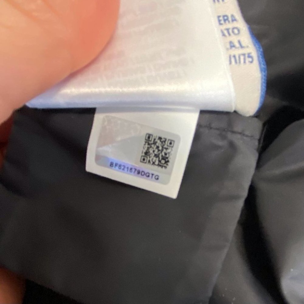 MONCLER - Picture 7 of 16